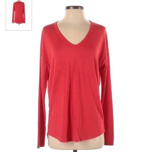 ✨Athleta Red Long Sleeve✨